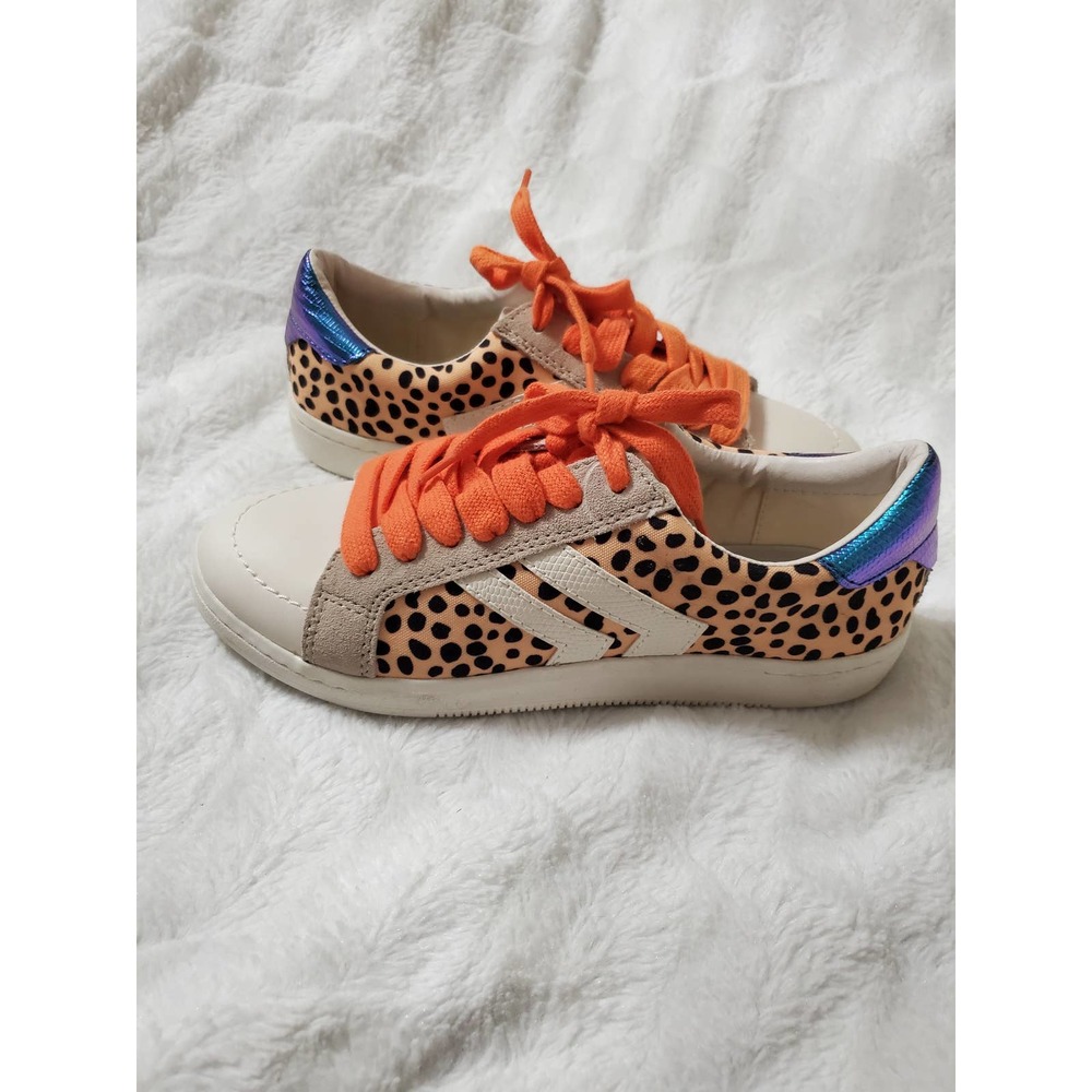 Iridescent leopard kicks - Picture 2 of 3